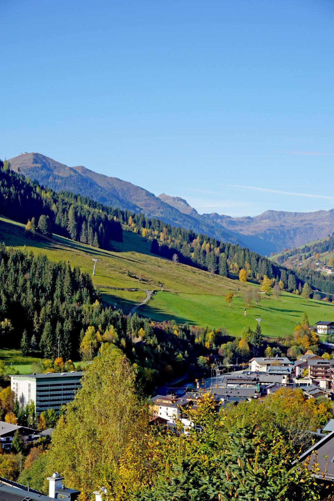 Goldspecht - Boho Appartements Saalbach-Hinterglemm Bagian luar foto