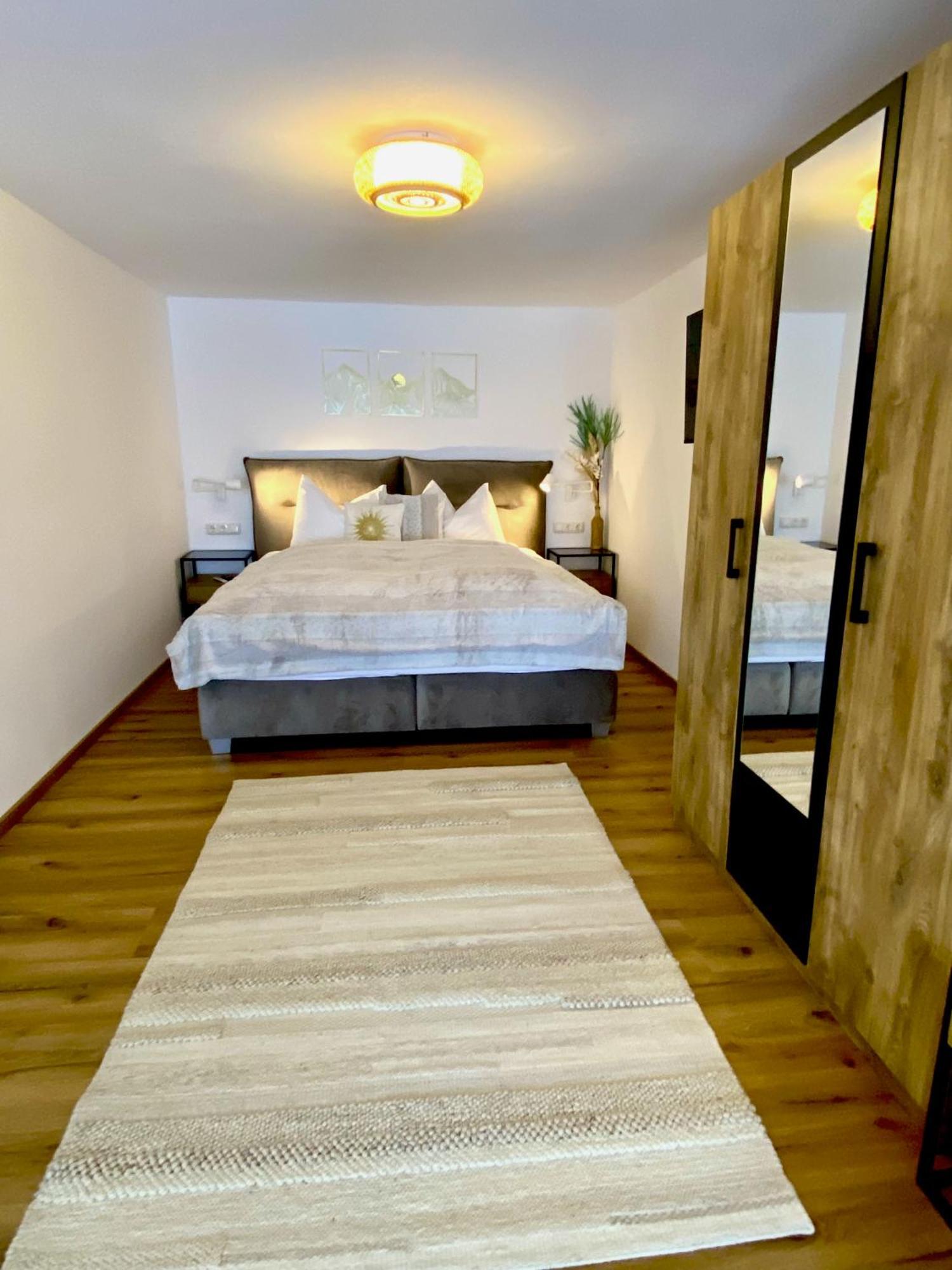 Goldspecht - Boho Appartements Saalbach-Hinterglemm Bagian luar foto